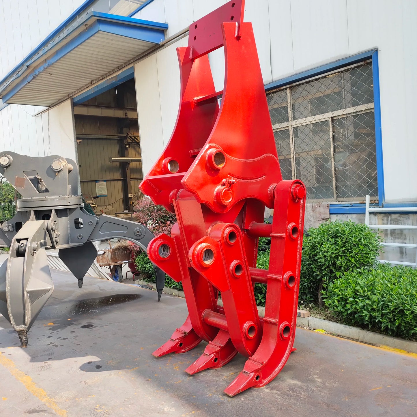 0.6-0.8 Ton Mini Log Grapple, 360° Rotating Hydraulic Attachment for Farm and Forestry Wood Handling