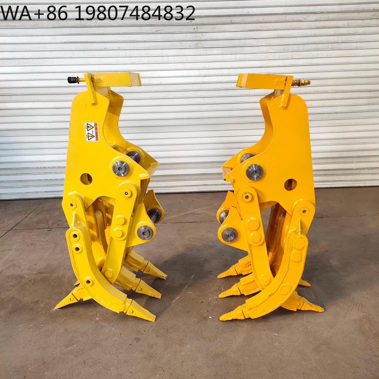0.6-0.8 Ton Mini Log Grapple, 360° Rotating Hydraulic Attachment for Farm and Forestry Wood Handling