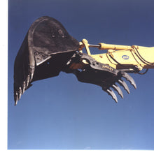 Amulet PowerClamp Non-Link Hydraulic Excavator Thumb