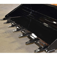 Top Dog Attachments Tuff Tooth bucket, close view of the teeth on the edge